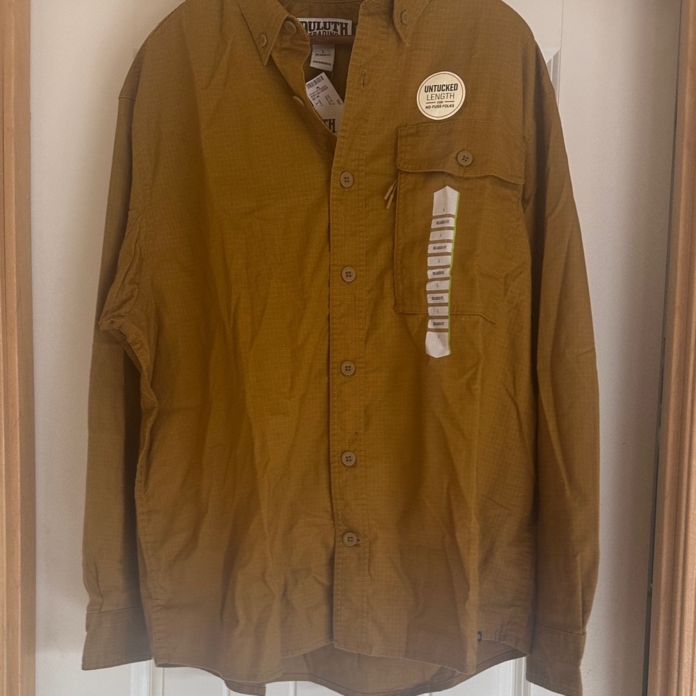 Duluth Trading Co Men's Tan Button-Down Shirt